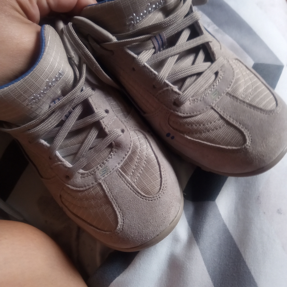 Skechers Tan Lace-Up Casual Sneakers - Picture 6 of 9